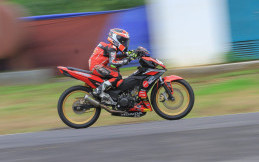 Abimanyu Permadi Sukses Naik Podium Pertama di OnePrix 2022