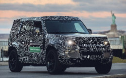 Tampilan Berubah Drastis, Land Rover Luncurkan Defender Terbaru Tahun Depan
