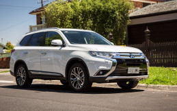 Waduh, Mitsubishi Delica dan Outlander Kena Recall