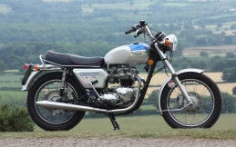 Sejarah dan Galeri Triumph Bonneville Silver Jubilee