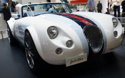 Bangkit dari Kubur, Wiesmann Gandeng BMW