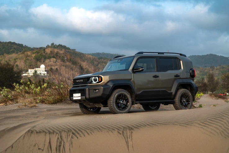 First Drive Toyota Land Cruiser FJ, Lebih Ringkas dan Gesit Tanpa Kehilangan DNA Offroad