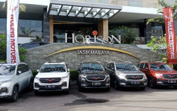 Wuling Ajak Awak Media Mencoba SUV Almaz di Tasikmalaya