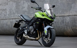 Triumph Tiger Sport 660 2025 Tampangnya Belum Berubah, Tapi Bawa Pembaruan Lain