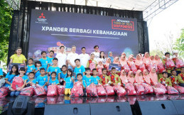 Xpander Tons of Real Happiness Singgah di Surabaya