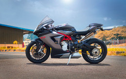 MV Agusta F3 675 2014 – Moge Spek Balap