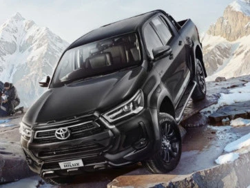 Toyota Kurangi Produksi Mobil Akibat Konflik Timur Tengah