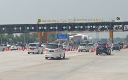 Konstruksi Tol Bersimpangan di Simpang Susun Cibitung, Hati-hati Ada Pengalihan Arus