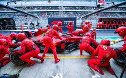 Intip Gaji Pit Crew Tim Formula 1, Ternyata Mantap!
