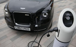 Inggris Stop Jual Mobil Bermesin Bensin dan Diesel Mulai Tahun 2030