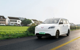 Intip Spesifikasi Wuling Hong Guang EV, Mobil Listrik Seharga Rp150 Jutaan