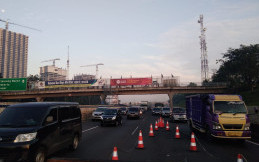 Jasa Marga Lakukan Pemeliharaan Jalan di Tol Jakarta-Cikampek
