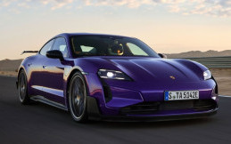 Porsche Taycan Turbo GT 2025 Punya Tenaga 1.092 Dk