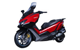 Resmi Meluncur, WMoto RT3 Pesaing Kuat Yamaha Xmax