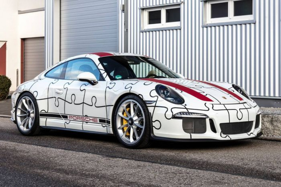 Infografis: Porsche 911 R 