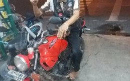 Tongkrongan Seru Bikers dengan Hidangan Bubur Ayam Cijago