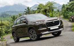 Fitur-fitur Mobil Modern Ini Bantu Pengemudi di Libur Long Weekend