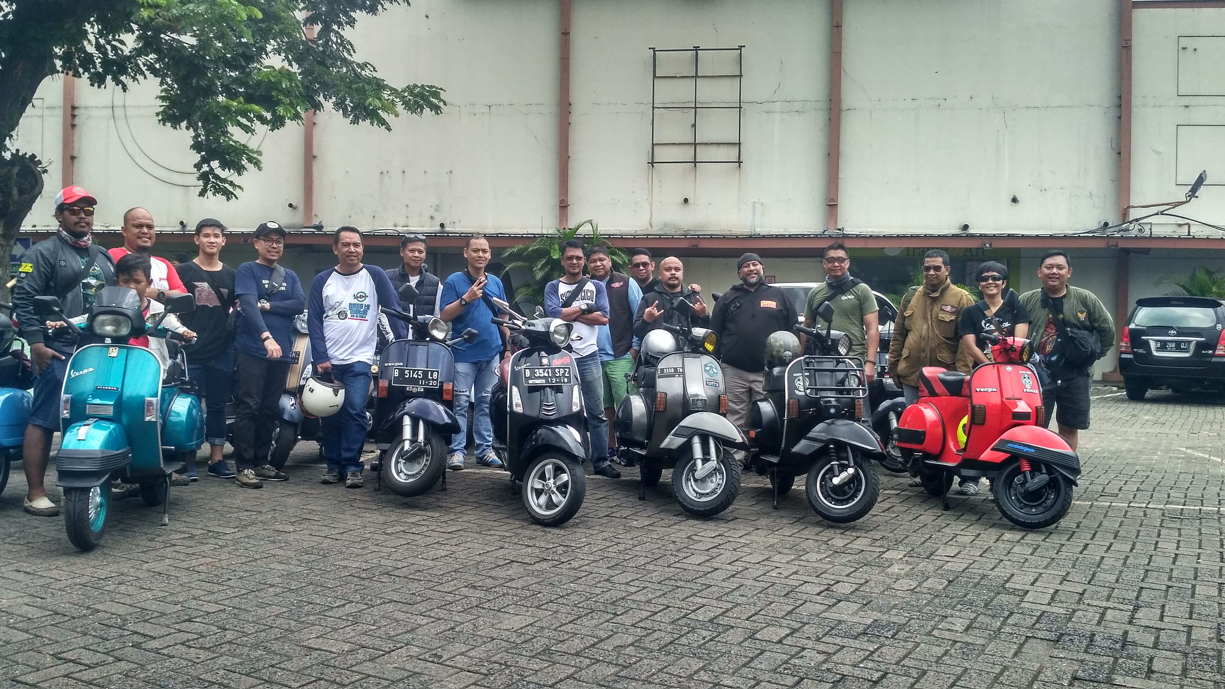 Komunitas Motor Outsiders Scooter Selalu Menjalin Silahturahmi 