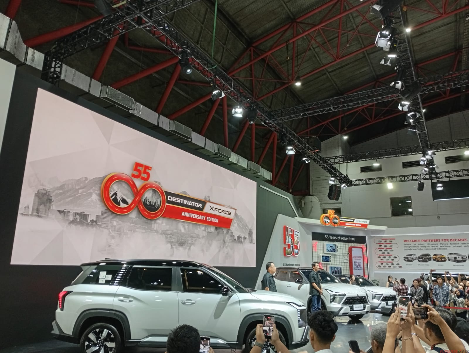 Mitsubishi Hadirkan Destinator dan XForce 55th Anniversary