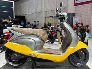 Motor Listrik Baru QT dan QT Pro Meluncur, Simak Kelebihannya
