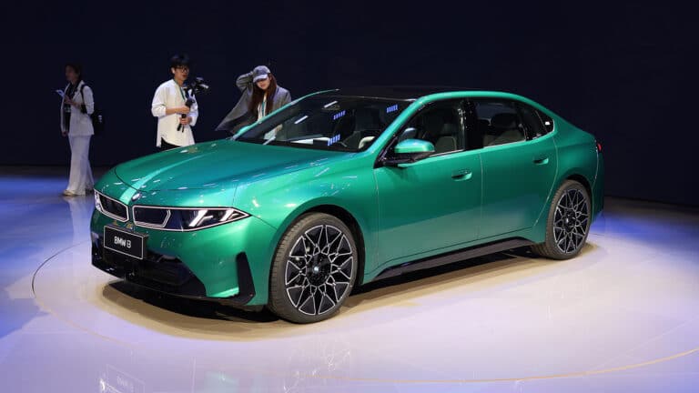 BMW i3, KabarOto
