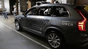 Mobil Tanpa Supir Uber Terguling di Arizona
