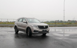 Fitur DFSK Glory i-Auto Ini Bisa Bikin Tenang Berkendara saat Hujan