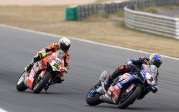 WSBK Argentina 2022, Pertarungan Sengit Alvaro Bautista dengan Toprak Razgatlioglu