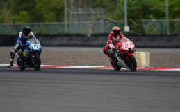 Balap Race 2 ARRC Kelas AP250 Hasilkan Fadillah Arbi Aditama Jadi Juara