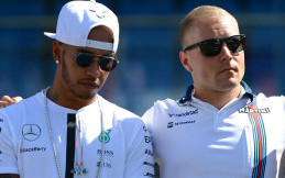 Jelang F1 2017, Hamilton Ogah Bagi Data Performa Mobil Pada Rekan Barunya