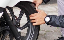 Cara Periksa Kondisi Ban Motor, Masih Layak Atau Tidak 