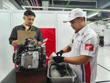 Ribuan Mekanik Bengkel Honda Bersaing di Technical Skill Contest, Ini Para Pemenangnya