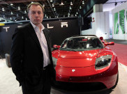 Ambisi Elon Musk Hadirkan Mobil Otonom Penuh Tahun 2021