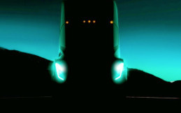 Tesla Akan Uji Coba Truk Otonomnya