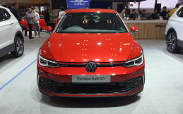 Galeri Volkswagen Golf GTI MK8