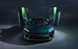 McLaren Verdant Theme GT by MSO, Kanvas Mewah