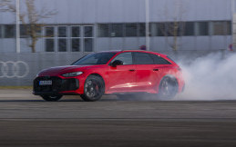 Mengenal Teknologi Quattro with Dynamic Torque Control di Audi RS 5