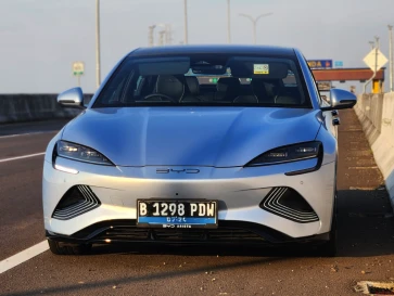 Baterai LFP Mobil Listrik Ternyata Punya Aturan Cas, Begini Caranya Biar Lebih Awet