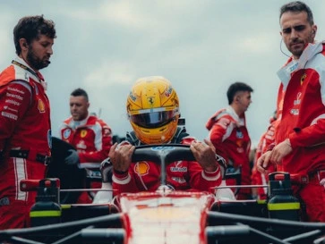 Kans Lewis Hamilton Buru Gelar Juara Dunia F1 2026 Bersama Ferrari