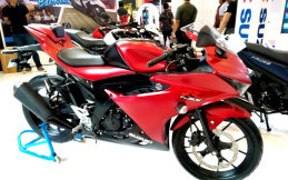 Suzuki Hadirkan Dua Warna Baru untuk GSX R150 di GIIAS 2018