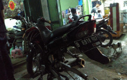Mengganti Velg Motor Bikin Putaran Atas Tidak Stabil