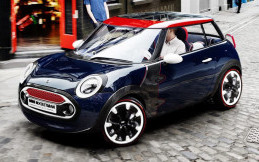 Mobil Listrik MINI Debut September Mendatang