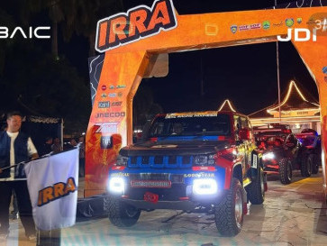 Puluhan Mobil dan Motor Bertarung Tempuh 400 Km di IRRA 2025