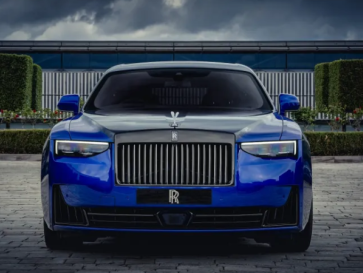 Punya Fitur Tembakan Laser, Rolls-Royce Ciptakan Mobil Impian Bertema Game Jadul