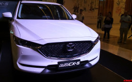 Mazda Luncurkan Varian SUV CX-5 Touring