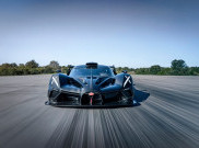 Hanya Ada 40 Unit, Bugatti Bolide Terakhir Tampil Menawan dengan Skema Tiga Warna Biru