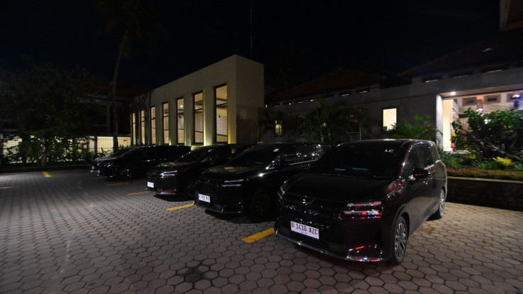 Begini Cara Agar Mobil PHEV Efisien Dipakai Libur Nataru