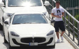 Maserati GranTurismo MC Stradale Milik Lionel Messi Dijual, Berminat?