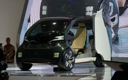 Honda NeuV, Mobil Listrik Pintar Juga Unjuk Gigi Di GIIAS 2018