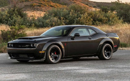 Kehabisan Dodge Challenger Demon? Jangan Sedih, Ikut Lelang Saja